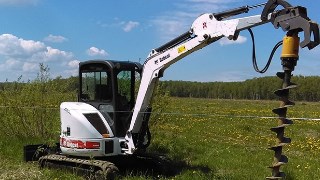 Аренда экскаватора погрузчика с ямобуром в Коломна цена от 1540 руб